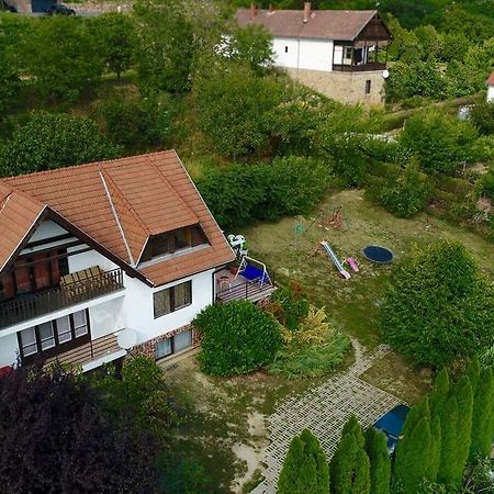 Panoráma Vendégház Badacsonytomaj Esterno foto