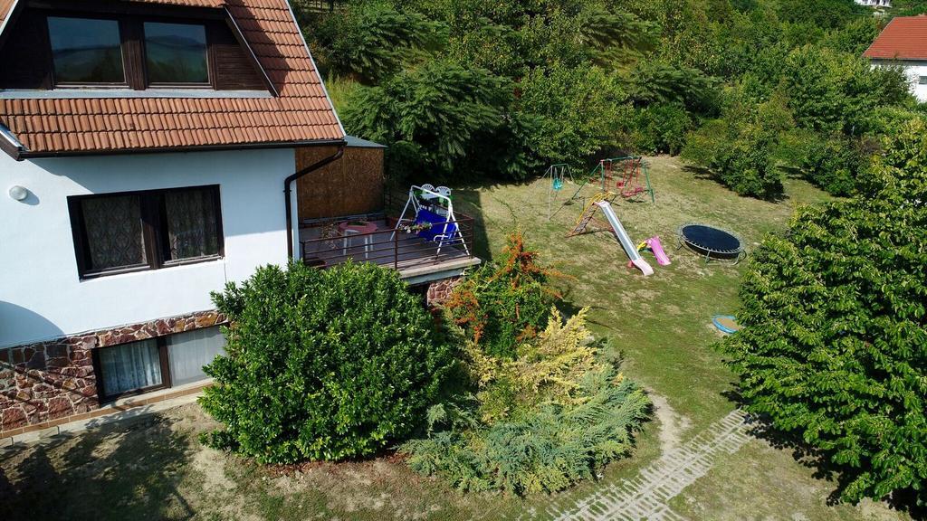 Panoráma Vendégház Badacsonytomaj Esterno foto